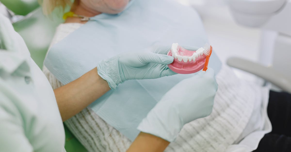 Oral Health Cards Keep 80-Year-Olds Out of Hospital